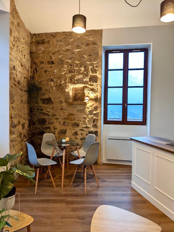 Joli Appartement De Charme Renove En Centre Ville Aubenas Zewnętrze zdjęcie